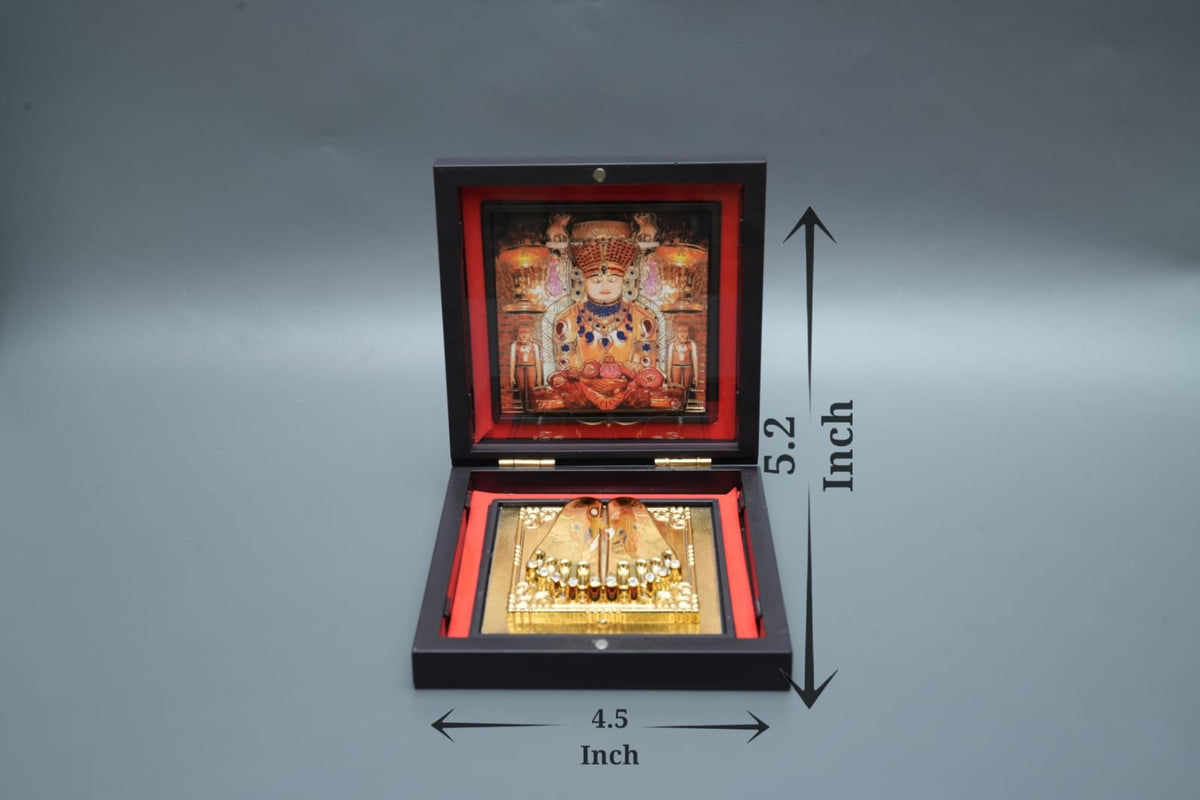Decorated Jain Deity - Medium Mantra Peti