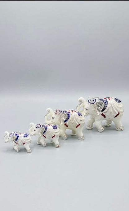 Gajlakshmi Hathi - White & Blue